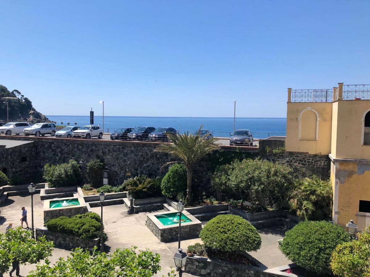 Appartamento Via Rezzano Vista Mare Бонасола Екстериор снимка